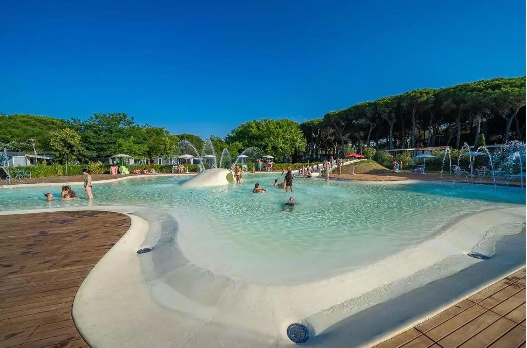 Vacanceselect Mobil Homes - Camping Pineta Sul Mare Camping Village Чезенатико Экстерьер фото